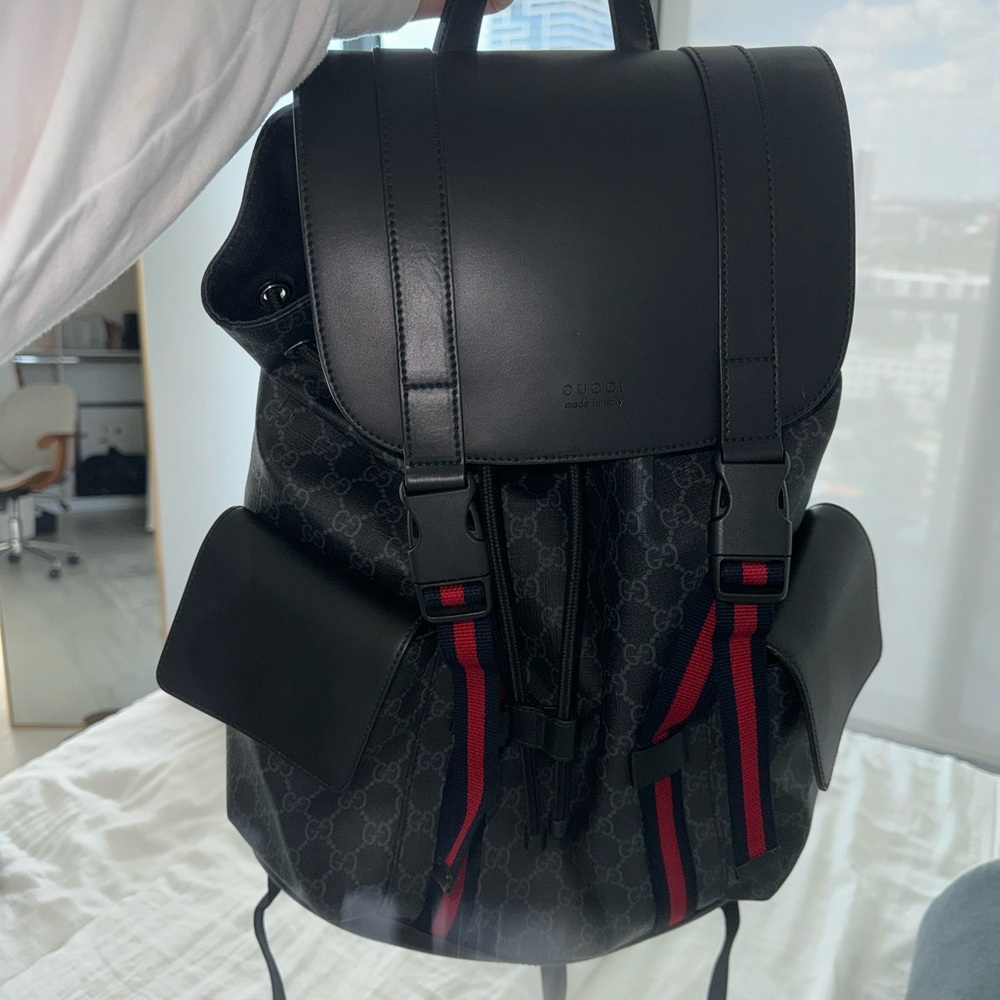 GUCCI men’s back pack. Model GG black backpack.